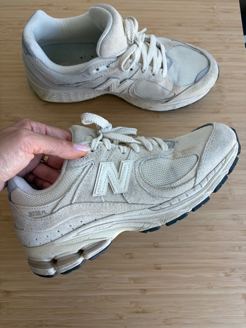 New Balance 2002R - Angora/Calm Taupe/Silver Metallic Women's Sz 8